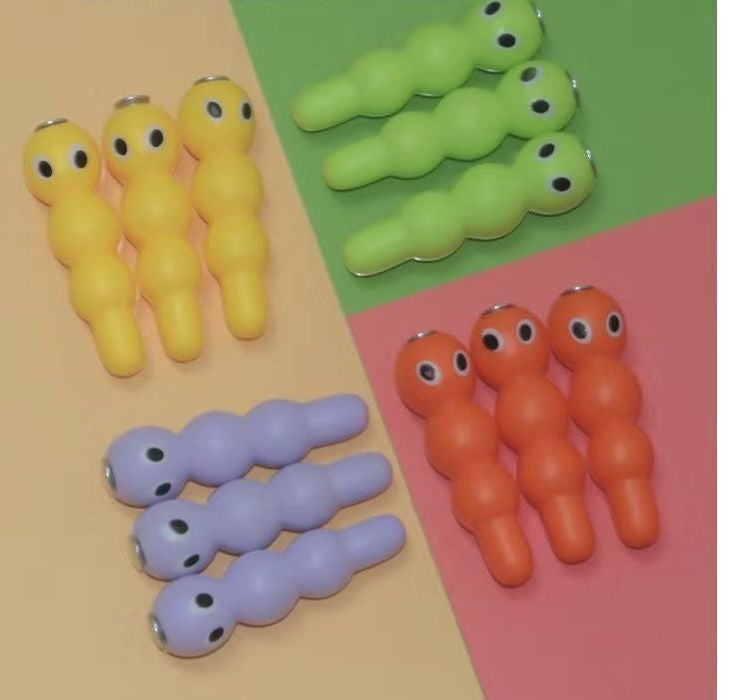 Woodpecker Magnetic Catch Worm Game